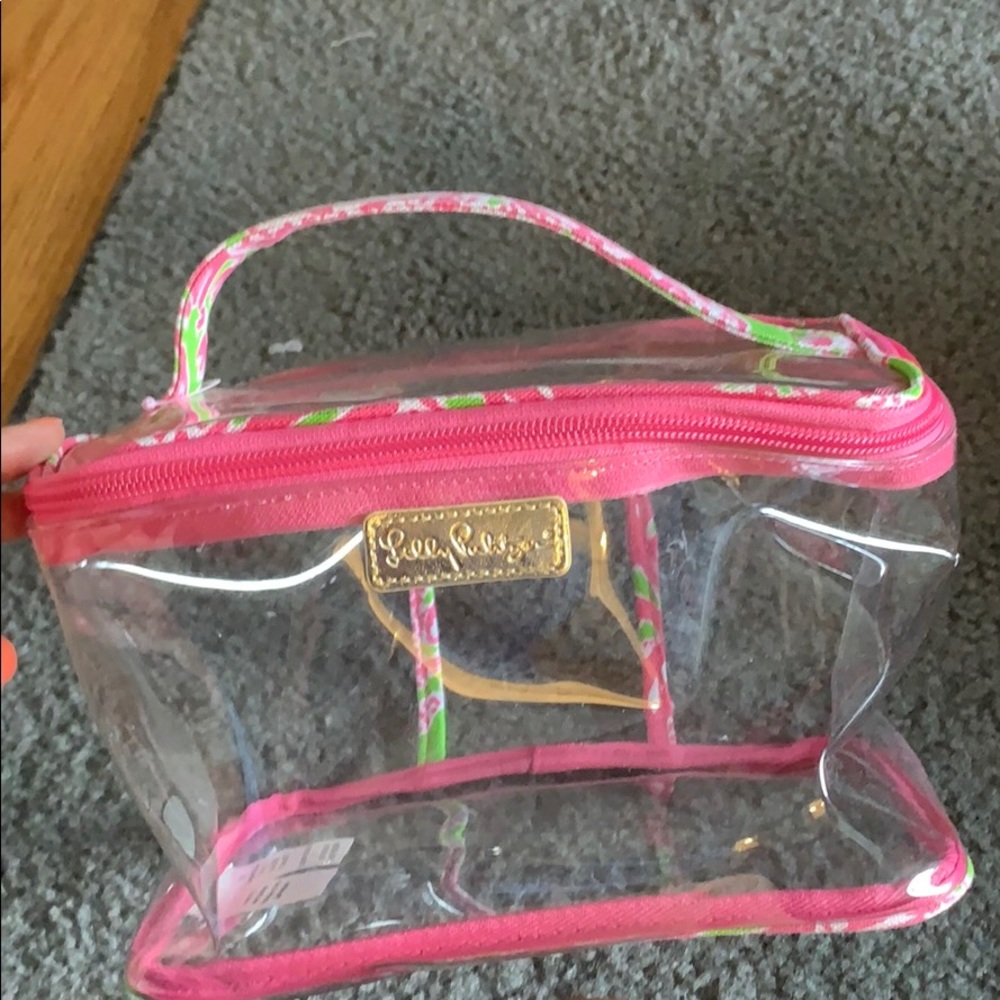 NWOT LILLY MAKEUP CASE